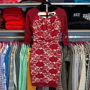Fisoul cranberry/cream lace 1/2 sleeve back zipper closure dress size S NWT